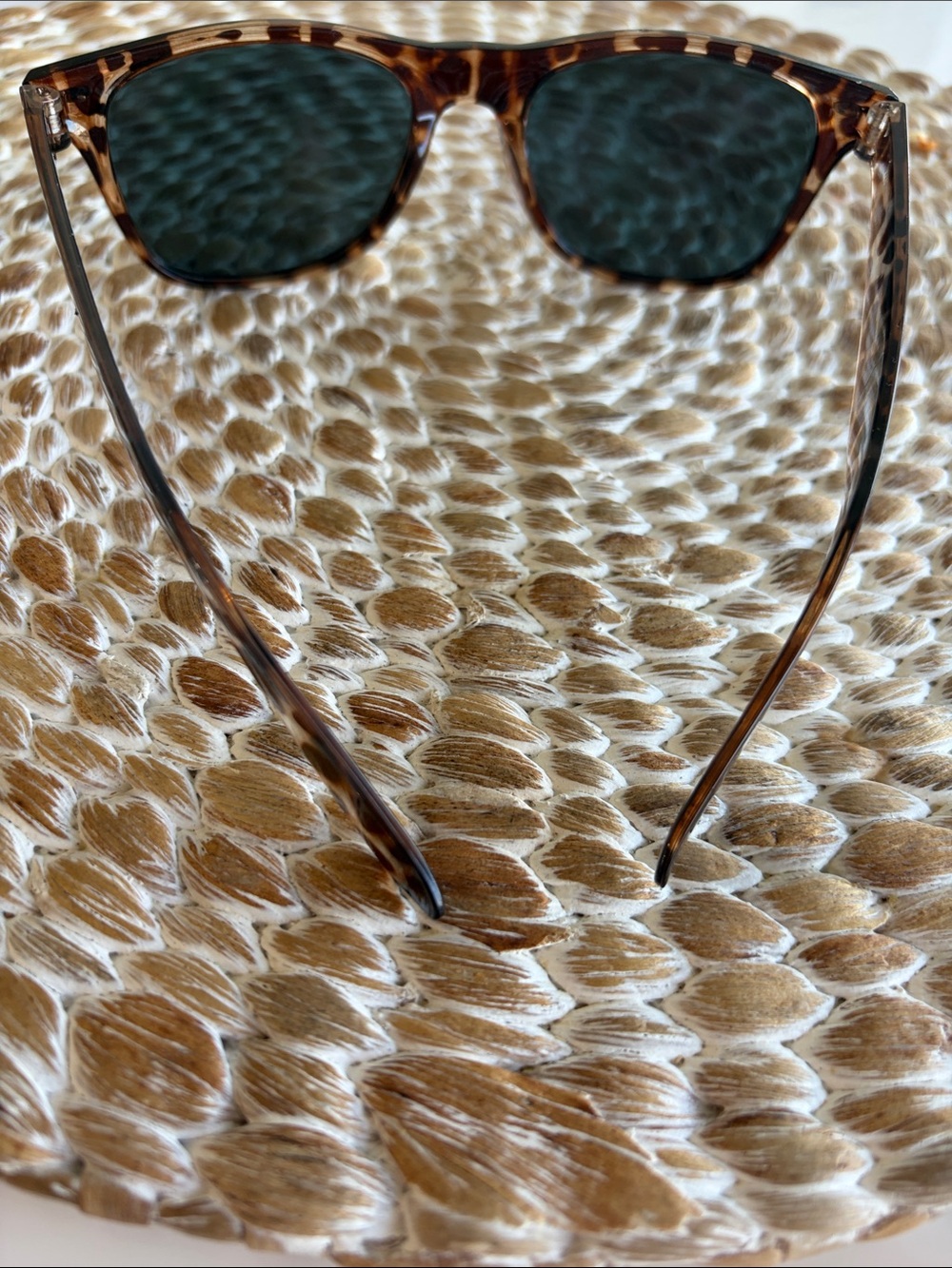 Set of 2 Leopard Frame Sunglasses - Picture 4 of 4